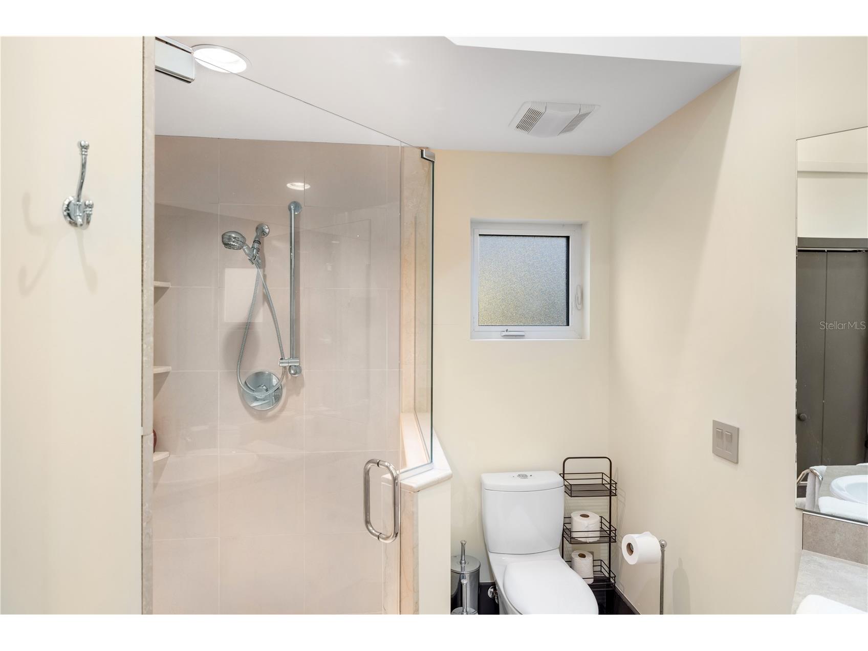 5004 64th Dr W Bradenton FL 34210 - SARASOTA BAY A4684201 image76
