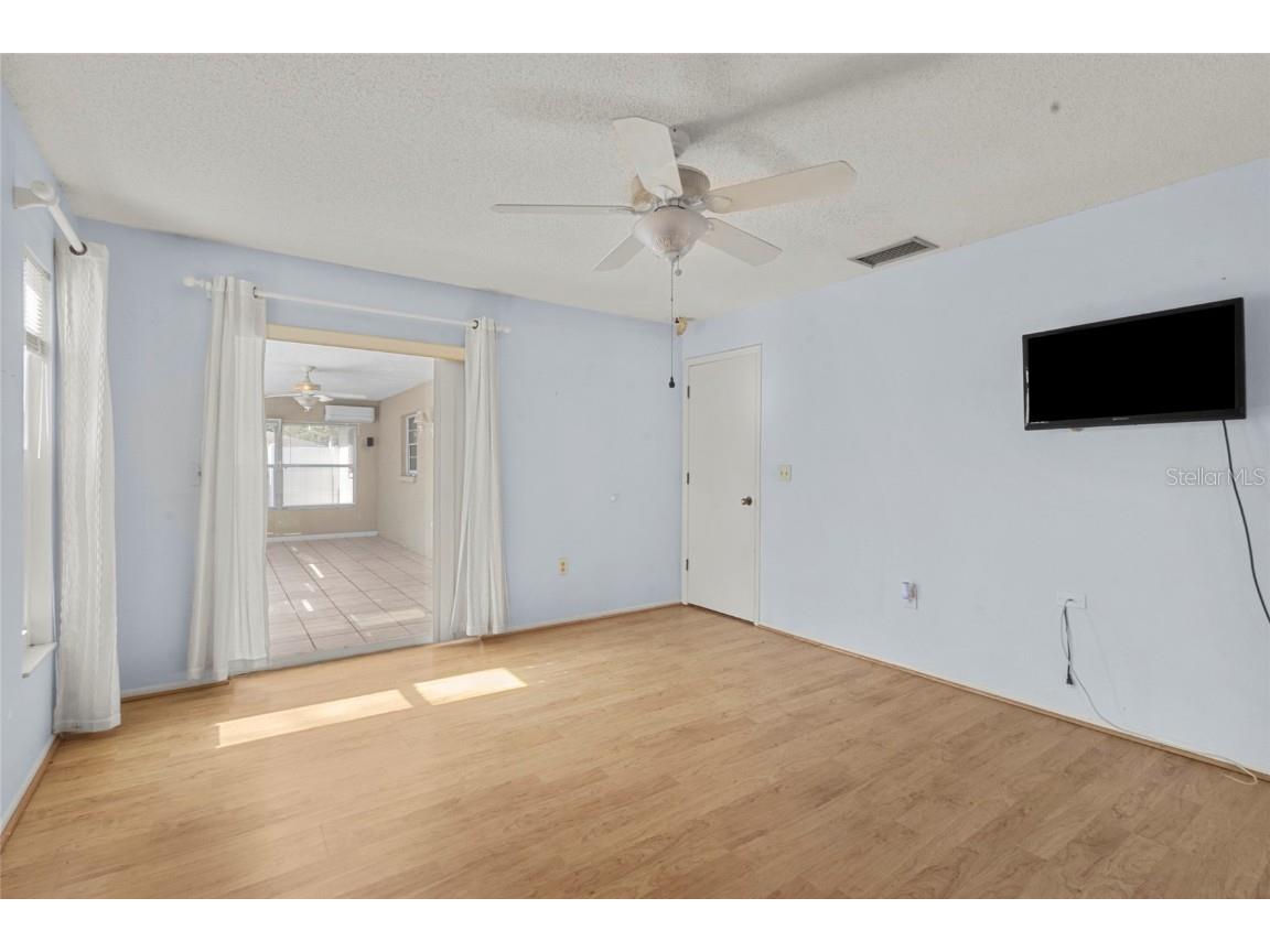 5004 Brandeis Circle N Sarasota FL 34243 A4671514 image23