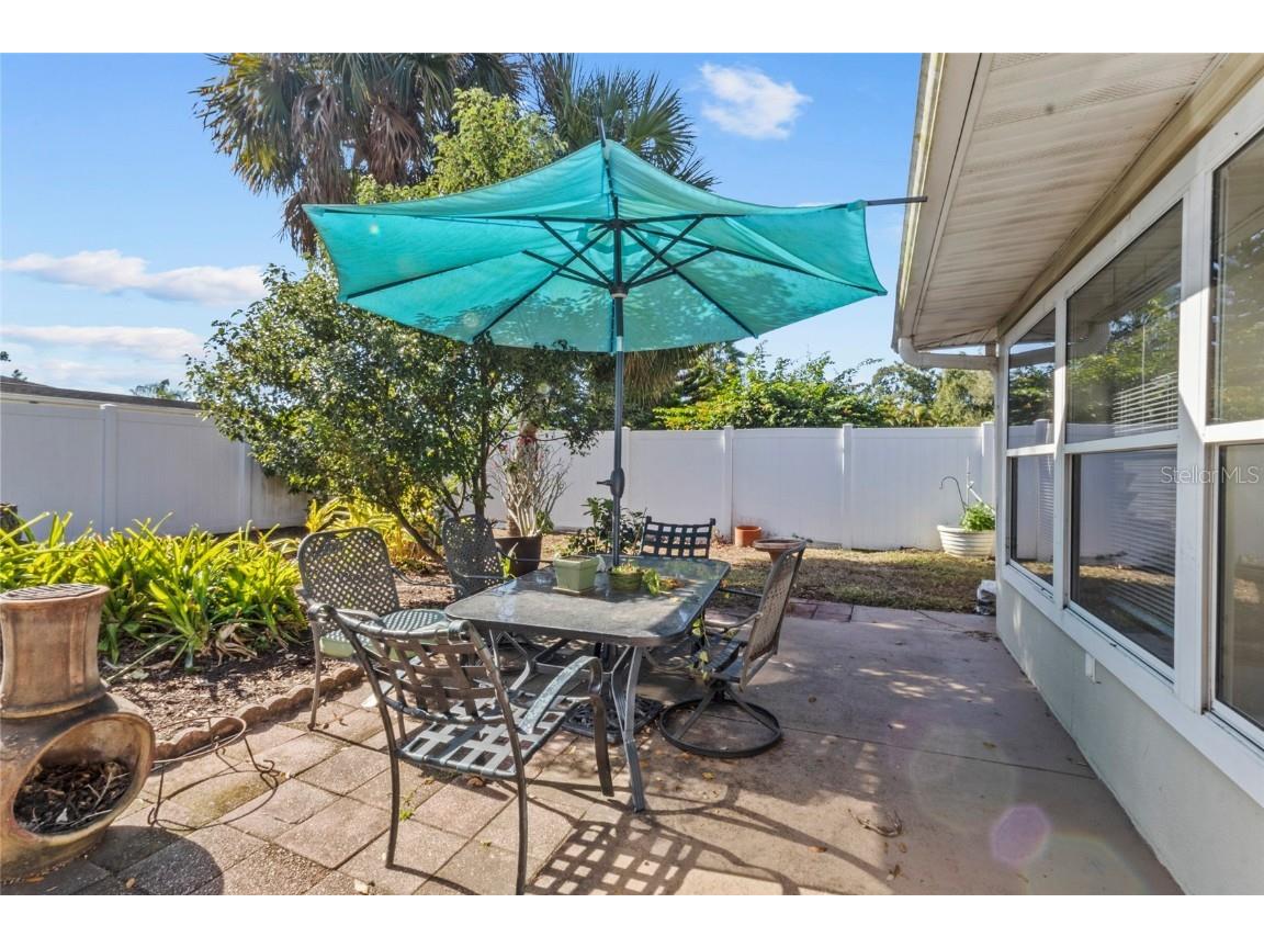 5004 Brandeis Circle N Sarasota FL 34243 A4671514 image29