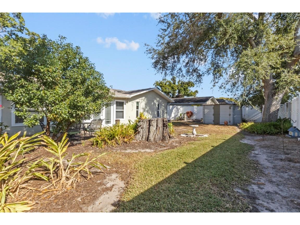 5004 Brandeis Circle N Sarasota FL 34243 A4671514 image31