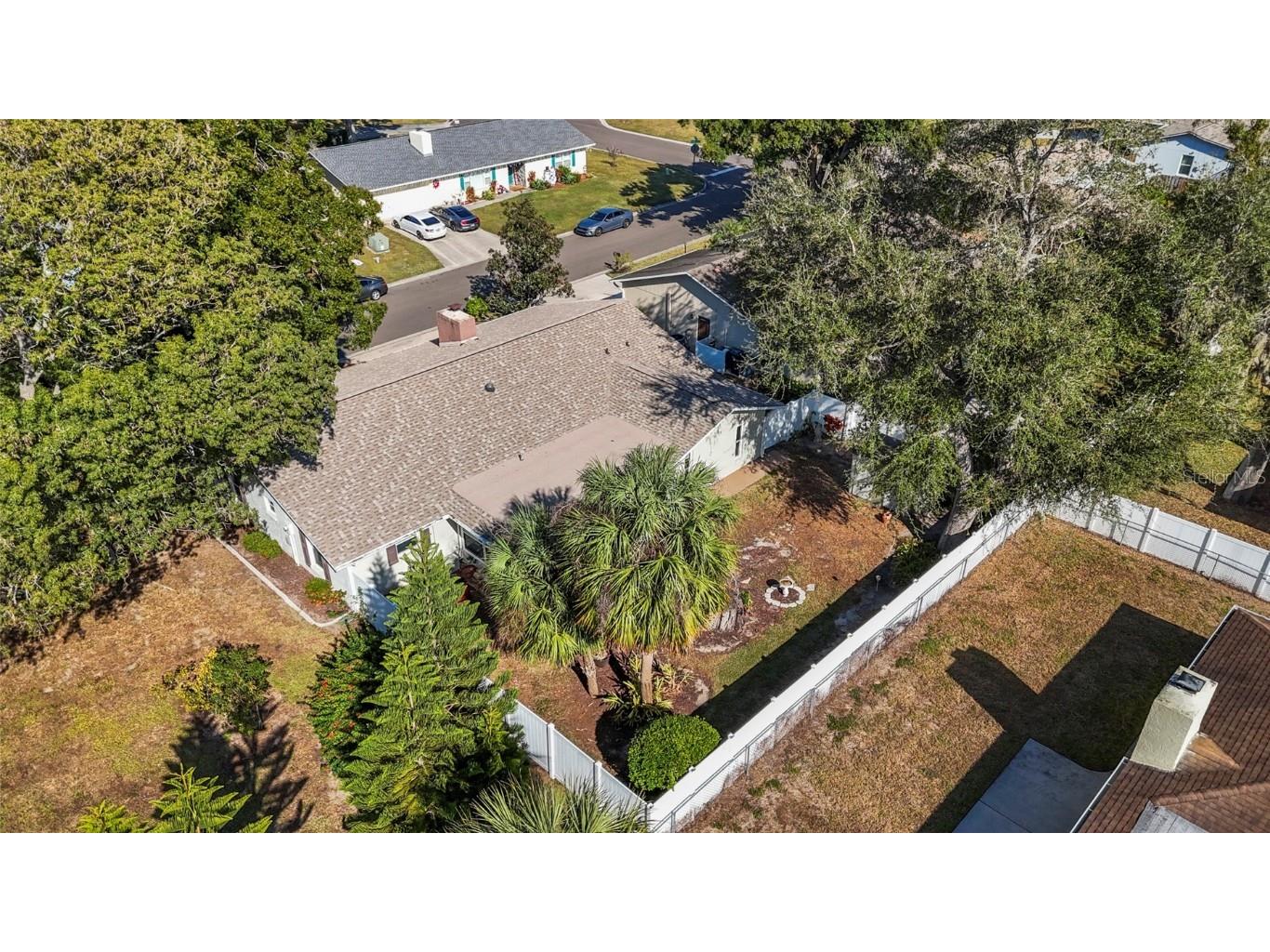 5004 Brandeis Circle N Sarasota FL 34243 A4671514 image36