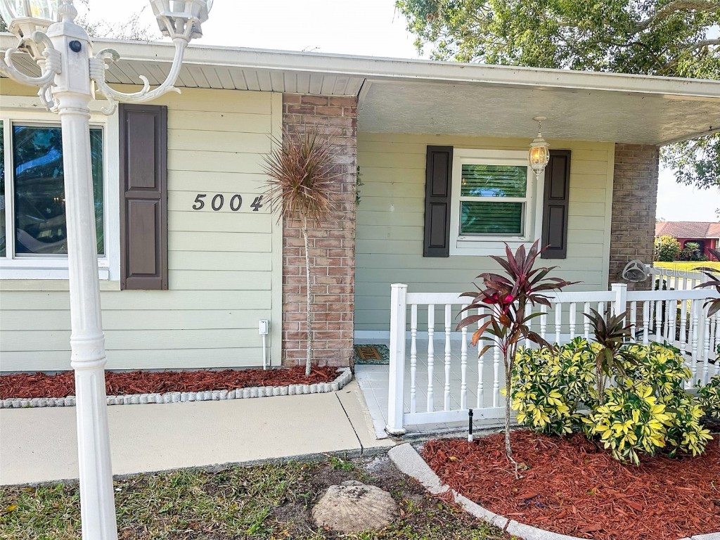 5004 Brandeis Circle N Sarasota FL 34243 A4671514 image4