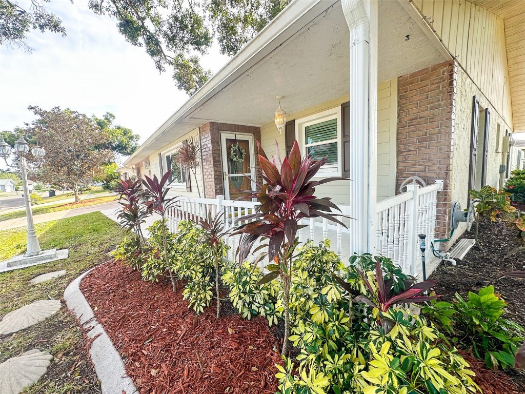 5004 Brandeis Circle N Sarasota FL 34243 A4671514 image5