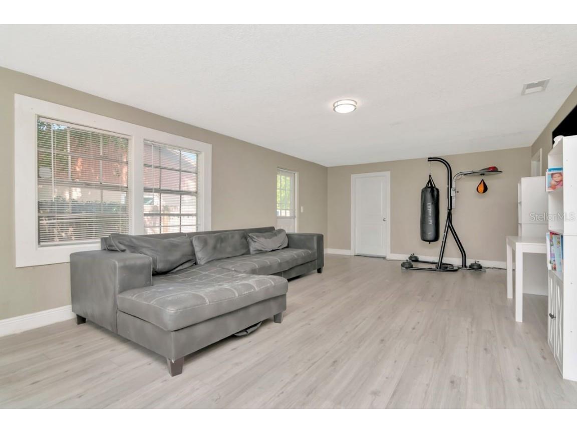 5004 E Seneca Avenue Tampa FL 33617 TB8421927 image10