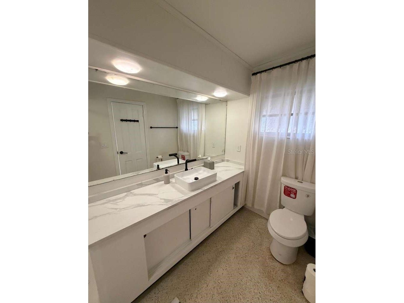 5004 Medalist Road Sarasota FL 34243 A4693482 image15