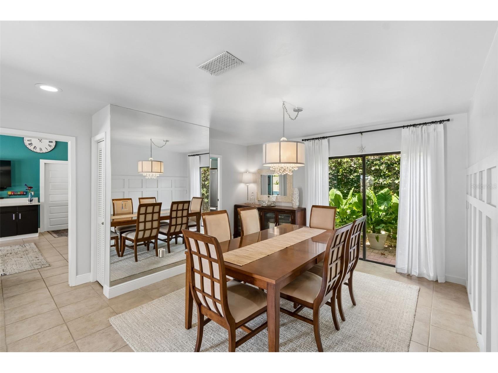 5004 Paloma Drive Tampa FL 33624 TB8512592 image13