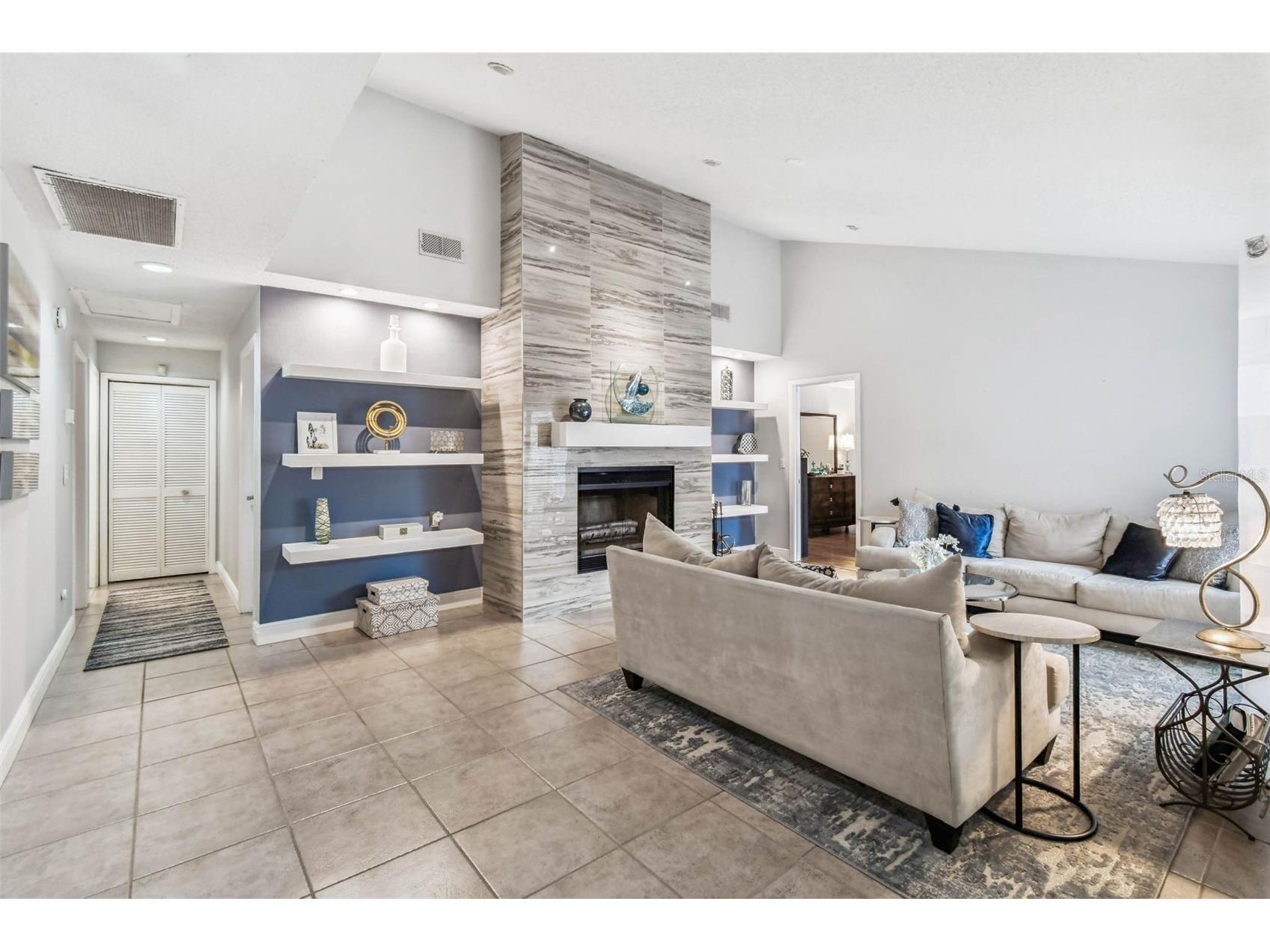 5004 Paloma Drive Tampa FL 33624 TB8512592 image15
