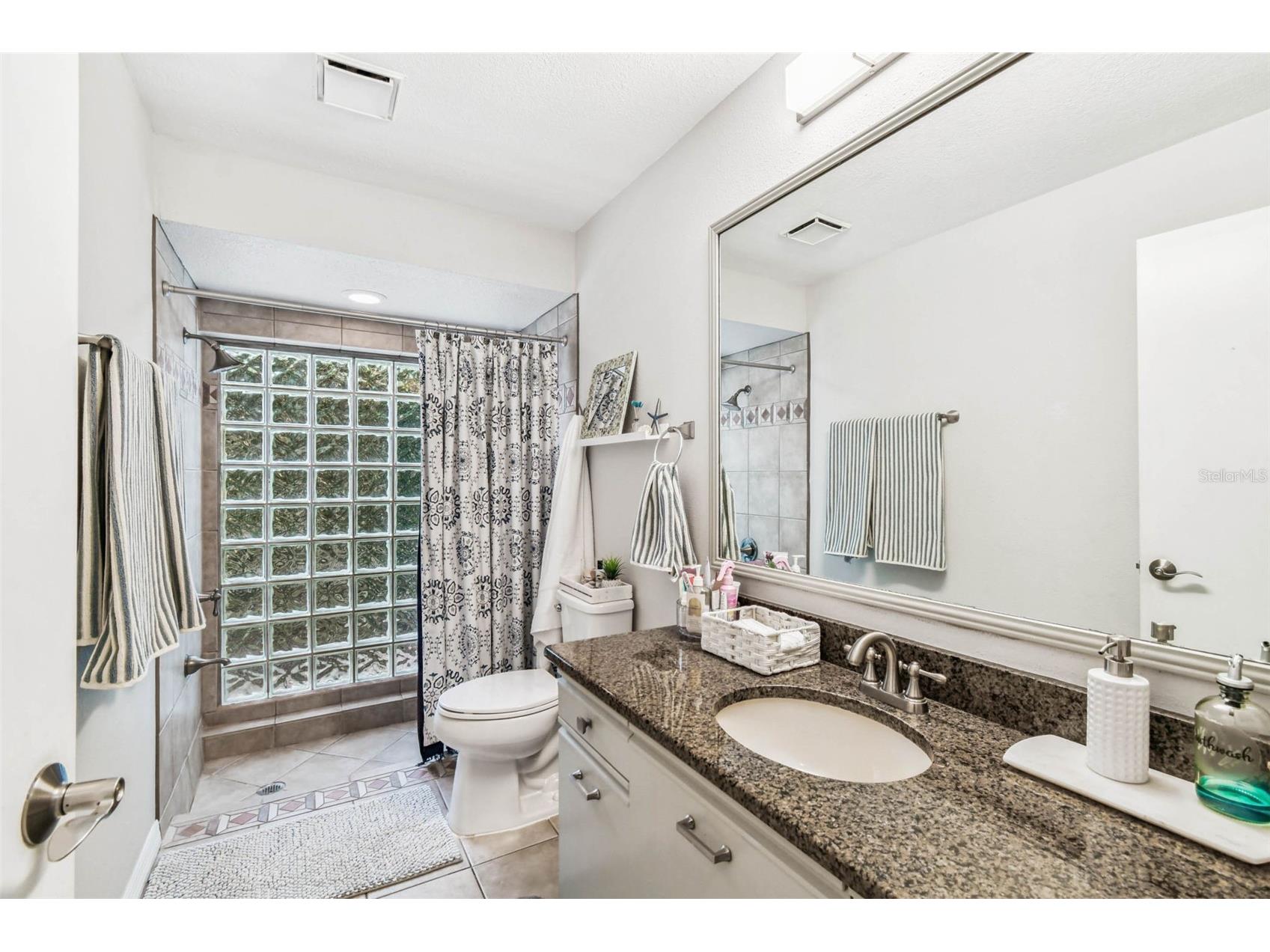 5004 Paloma Drive Tampa FL 33624 TB8512592 image23