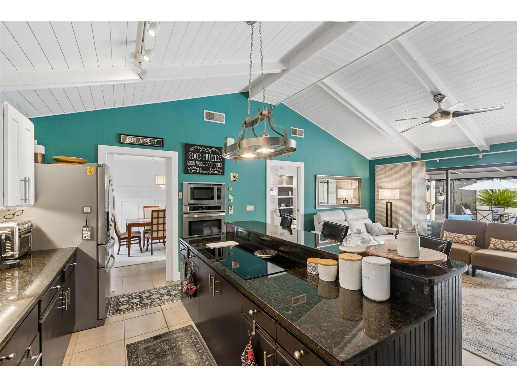 5004 Paloma Drive Tampa FL 33624 TB8512592 image7