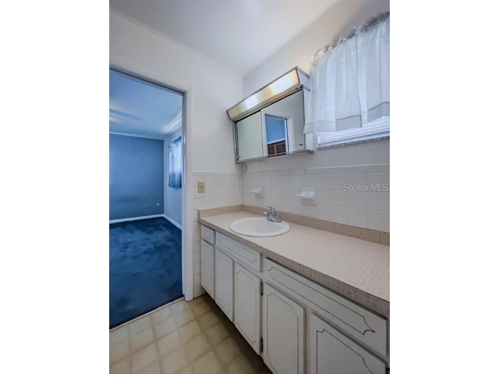 5004 S Hesperides Street Tampa FL 33611 TB8398817 image32