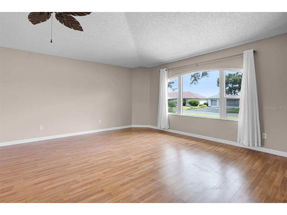 5004 Saint Andrews Arcade Leesburg FL 34748 G5090900 image16