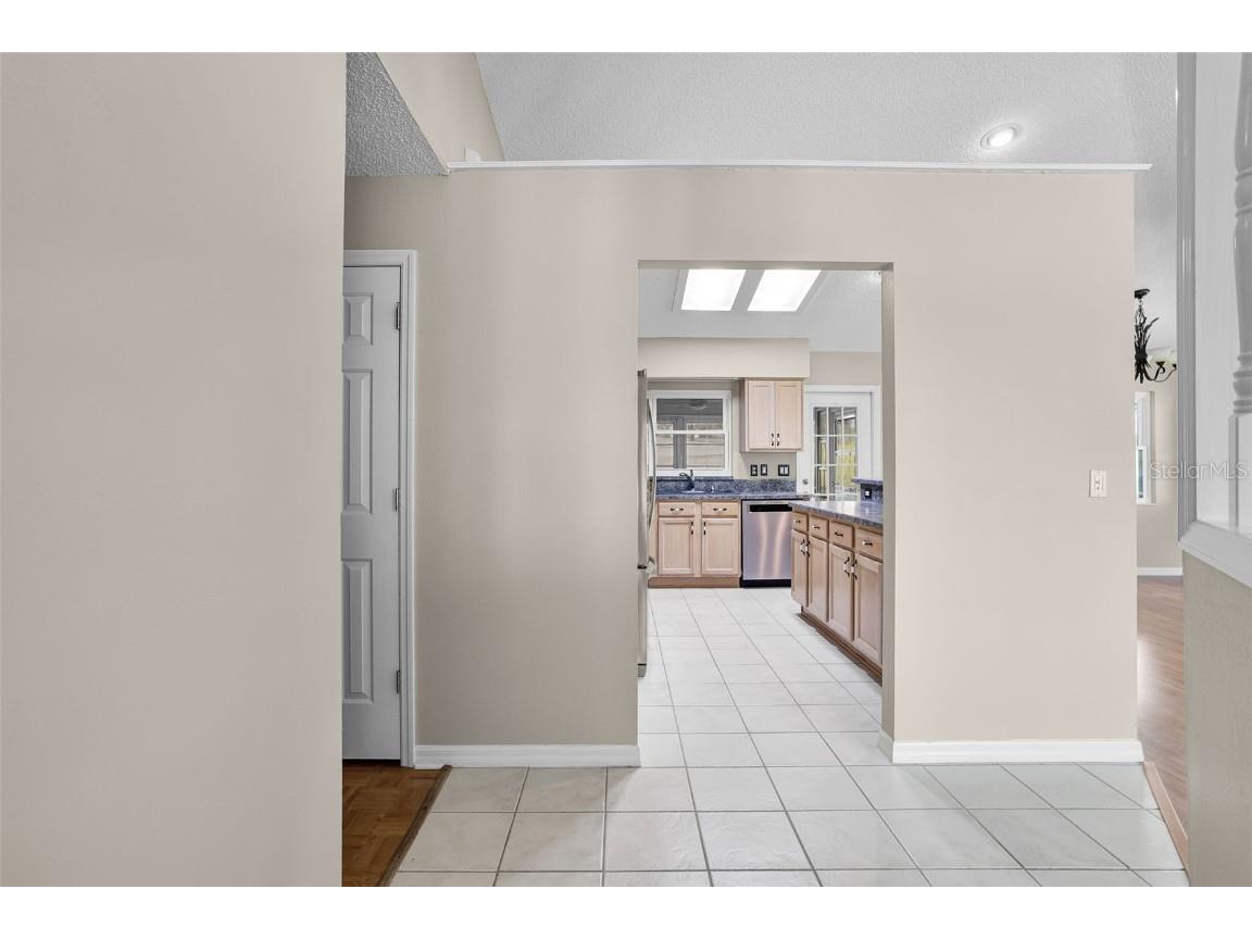 5004 Saint Andrews Arcade Leesburg FL 34748 G5090900 image9