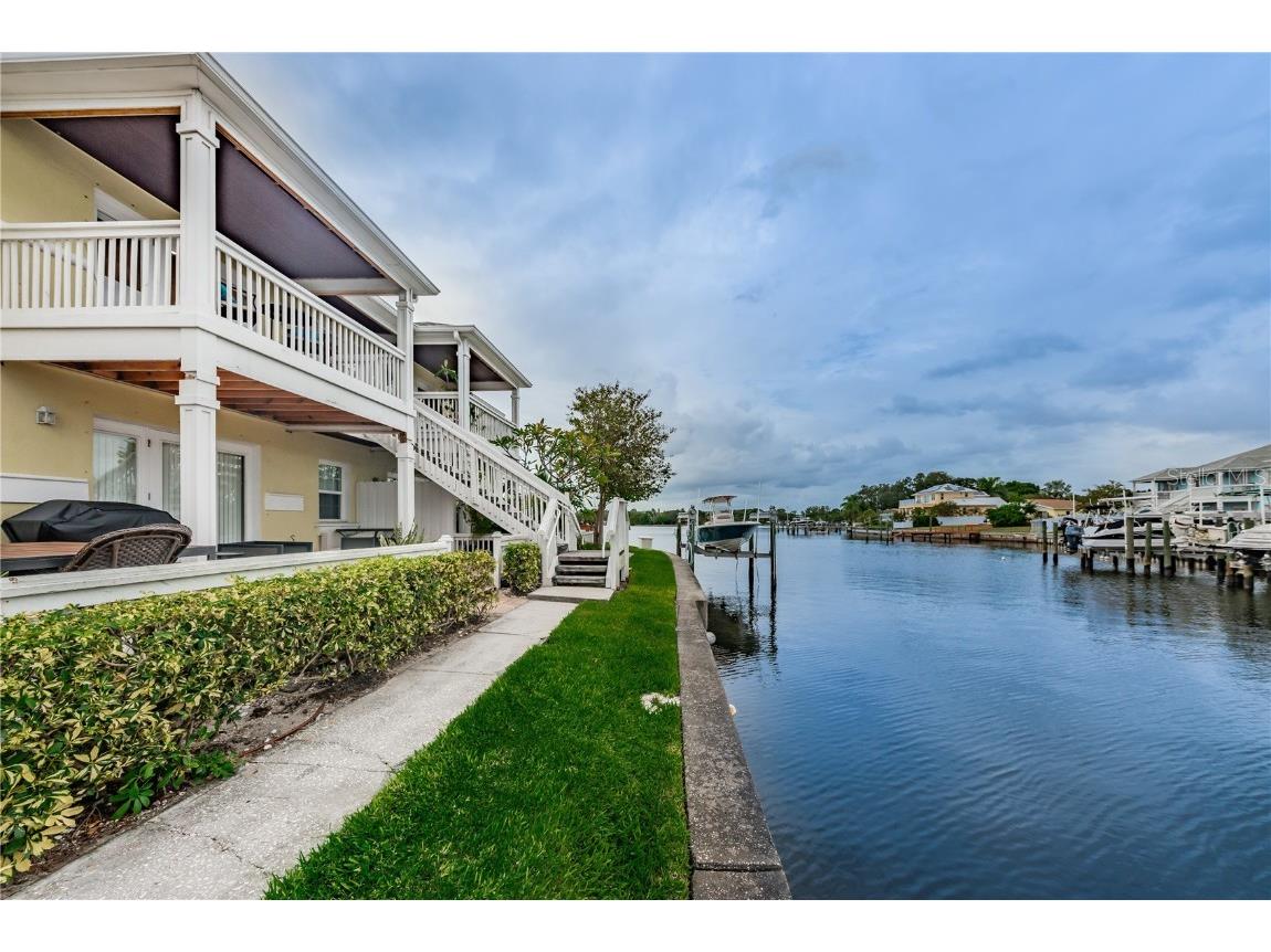 5004 Starfish Drive SE #F Saint Petersburg FL 33705 TB8335092 image2