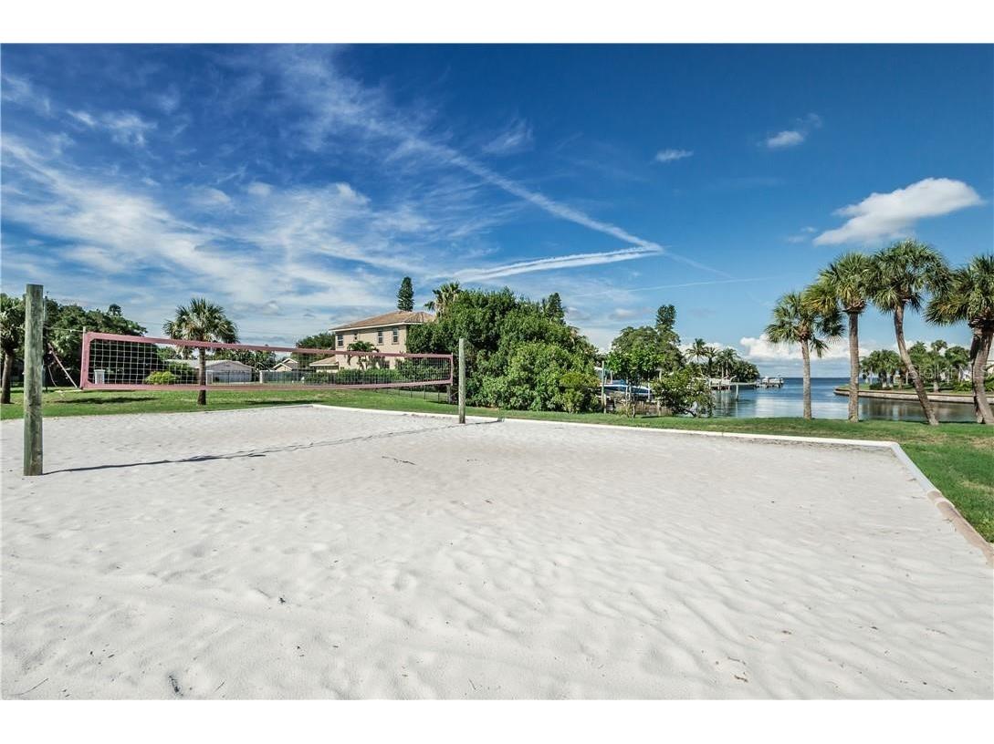 5004 Starfish Drive SE #F Saint Petersburg FL 33705 TB8335092 image36