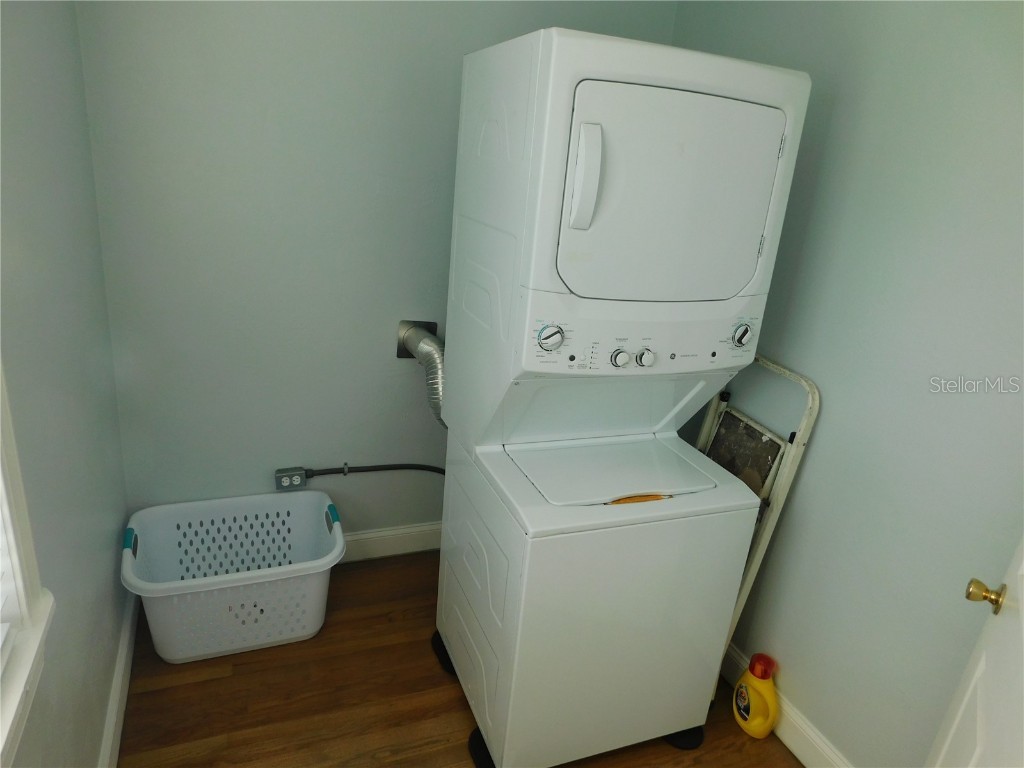 5005.5 5th Avenue S Saint Petersburg FL 33707 TB8366537 image7