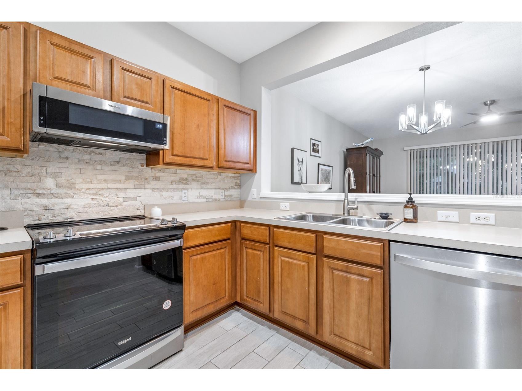 5005 Barnstead Drive Riverview FL 33578 TB8476176 image11