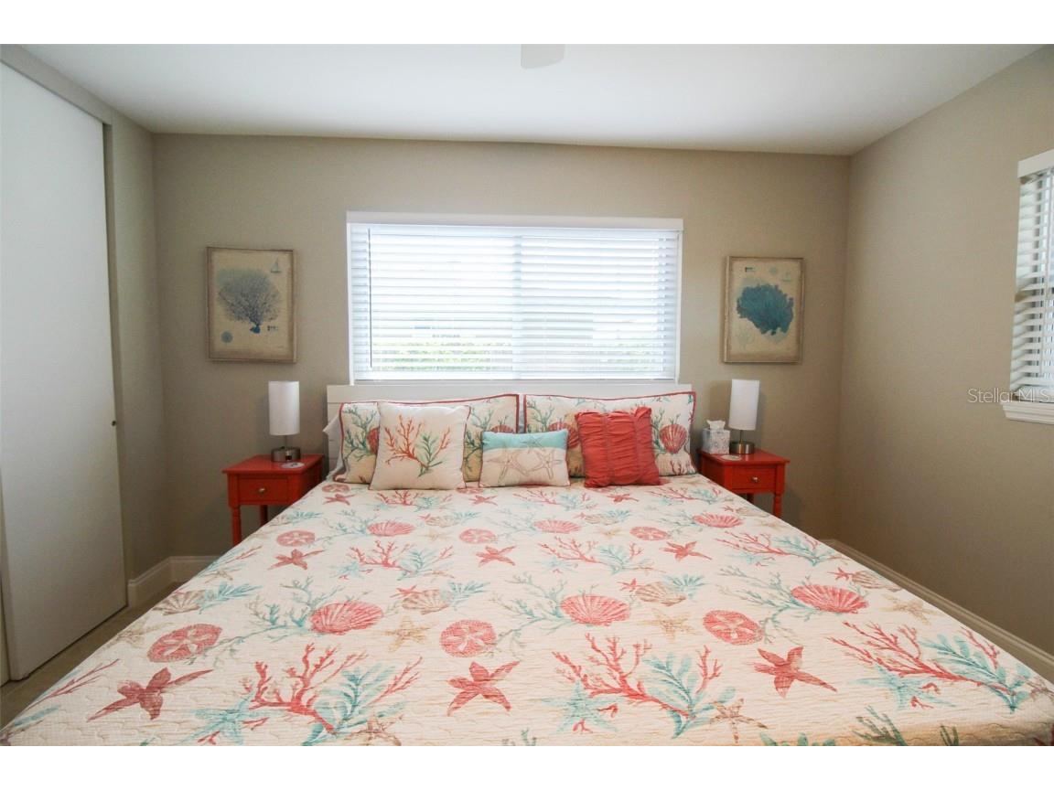 5005 Bee Ridge Road Sarasota FL 34233 A4545324 image15