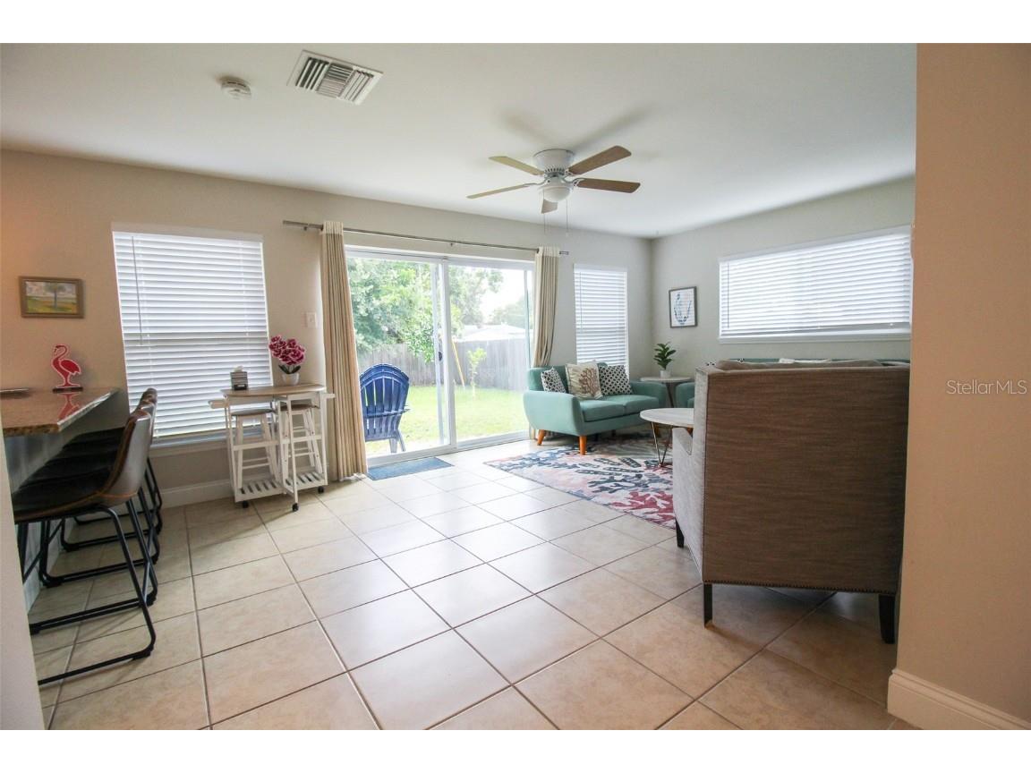 5005 Bee Ridge Road Sarasota FL 34233 A4545324 image22