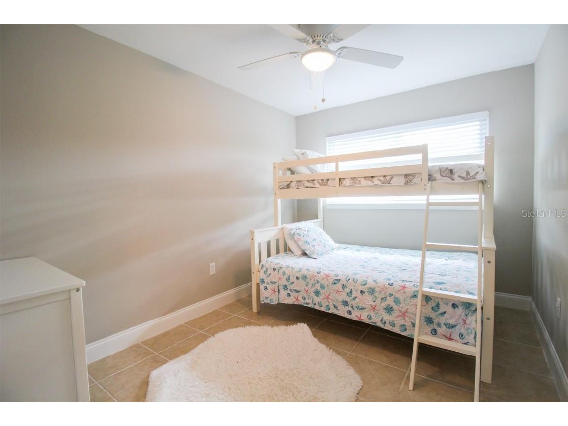 5005 Bee Ridge Road Sarasota FL 34233 A4545324 image7