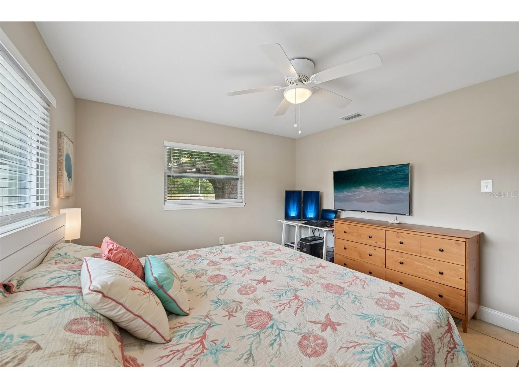 5005 Bee Ridge Road Sarasota FL 34233 TB8517363 image15