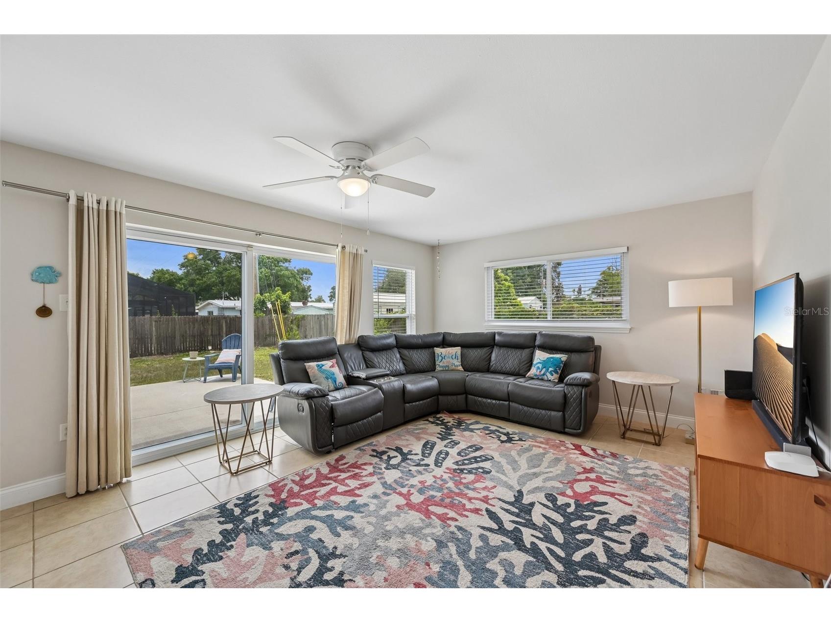 5005 Bee Ridge Road Sarasota FL 34233 TB8517363 image3