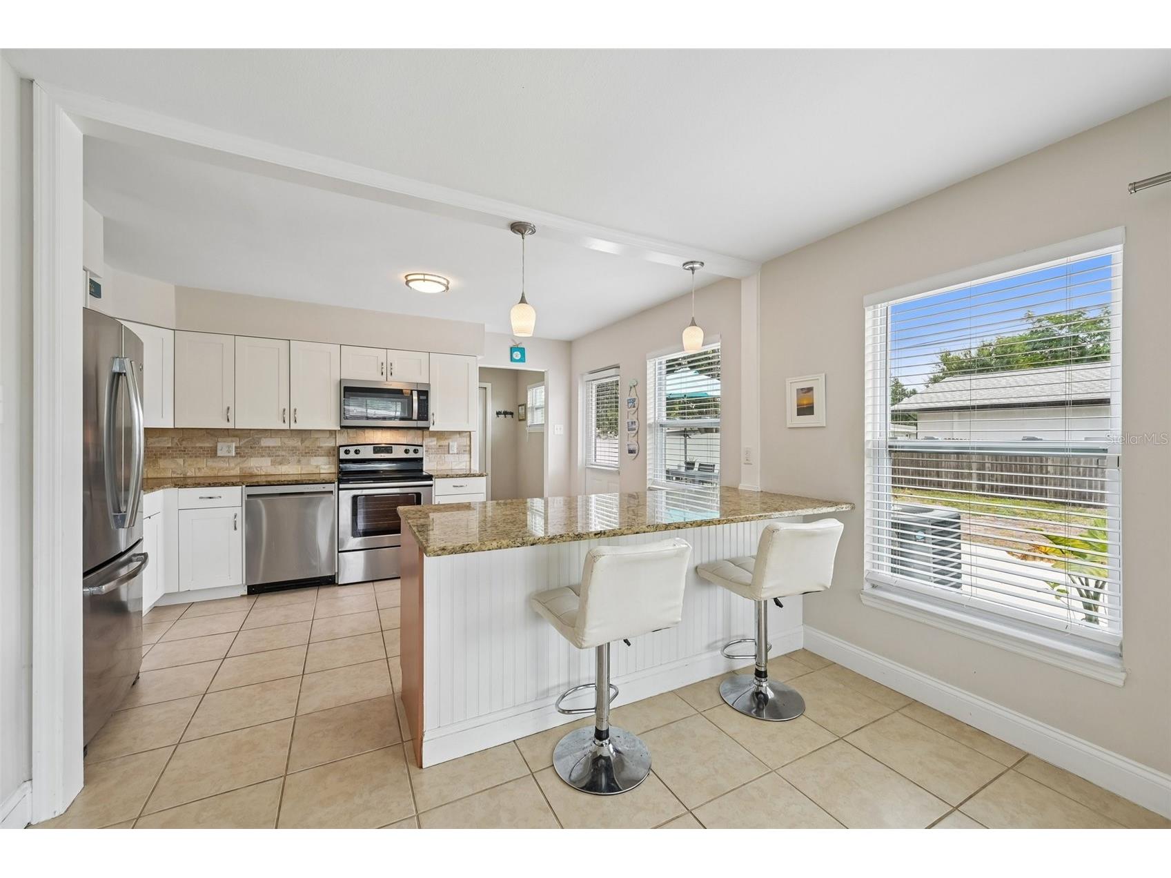 5005 Bee Ridge Road Sarasota FL 34233 TB8517363 image4