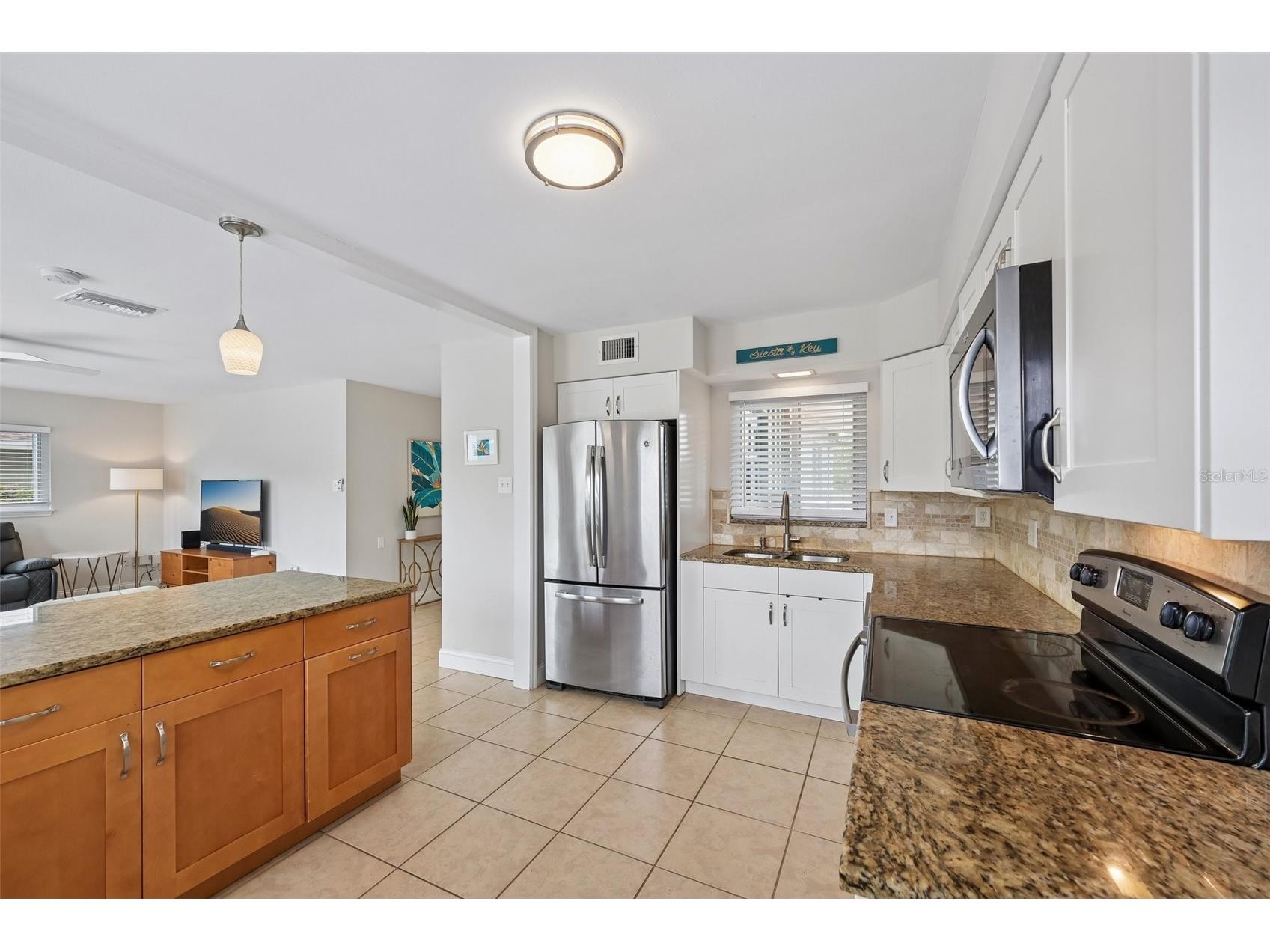 5005 Bee Ridge Road Sarasota FL 34233 TB8517363 image7