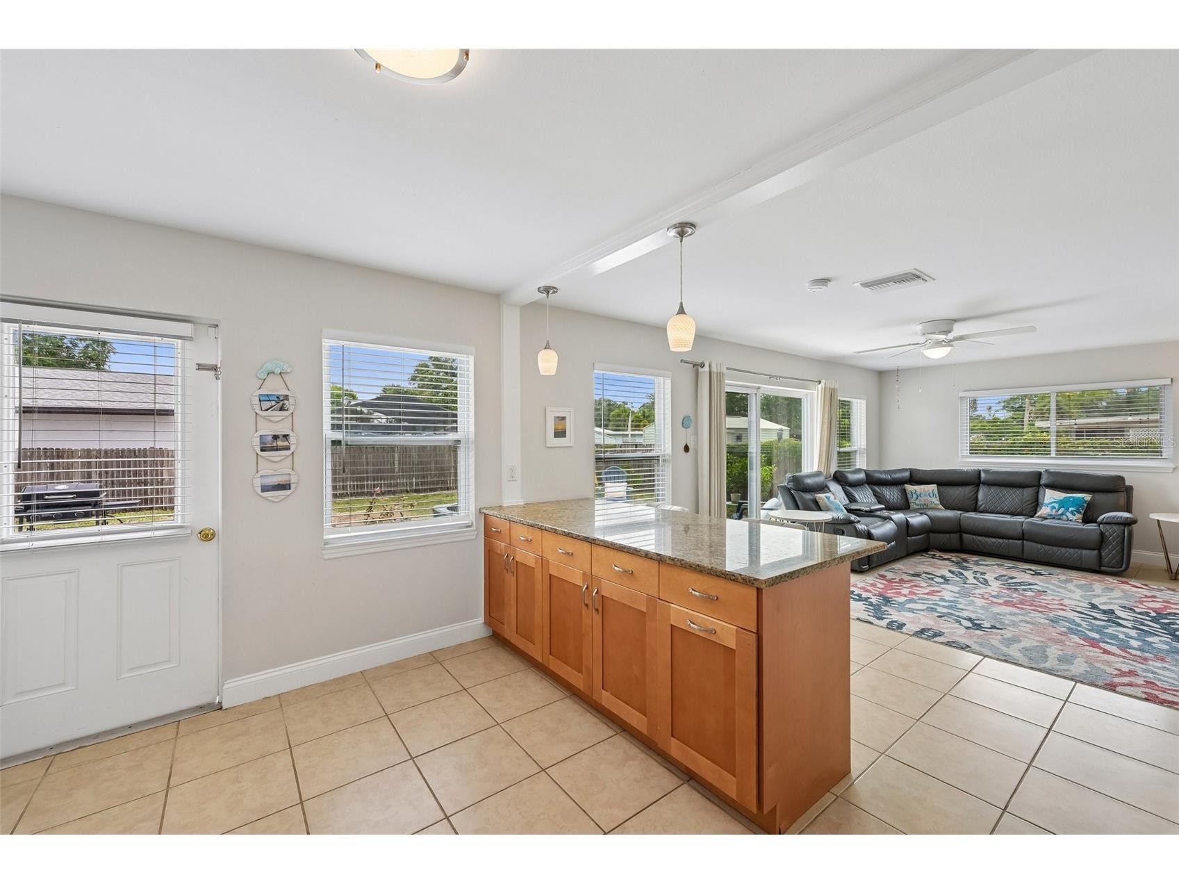 5005 Bee Ridge Road Sarasota FL 34233 TB8517363 image8