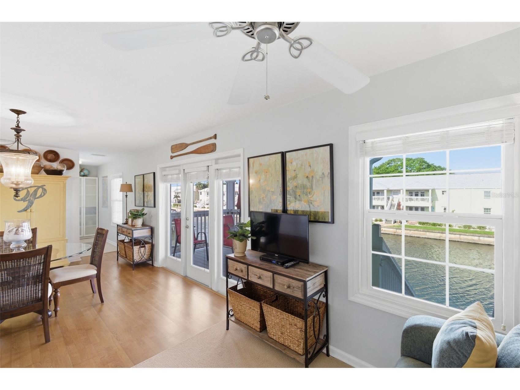 5005 Coquina Key Drive SE #E Saint Petersburg FL 33705 TB8487712 image13
