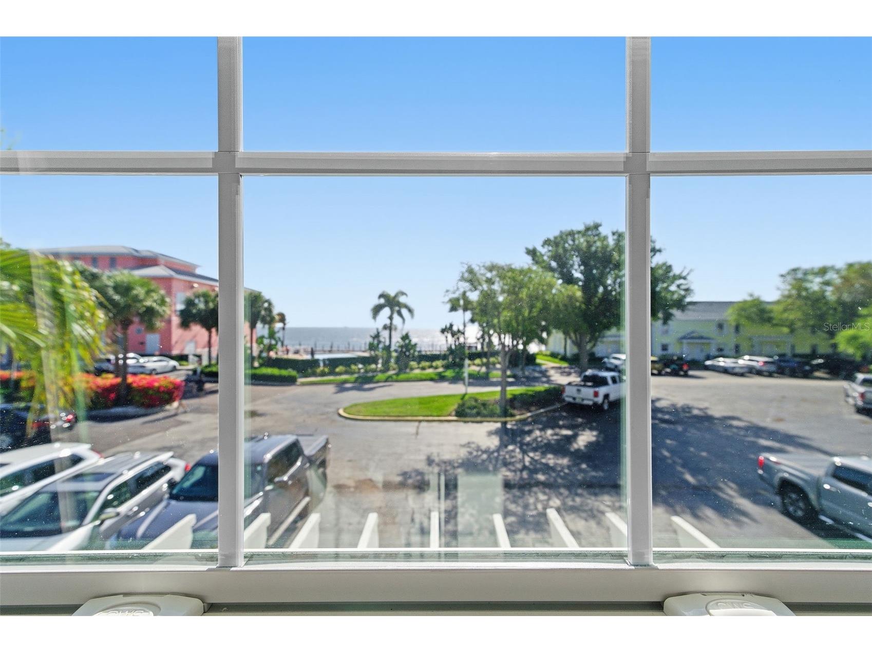 5005 Coquina Key Drive SE #E Saint Petersburg FL 33705 TB8487712 image18