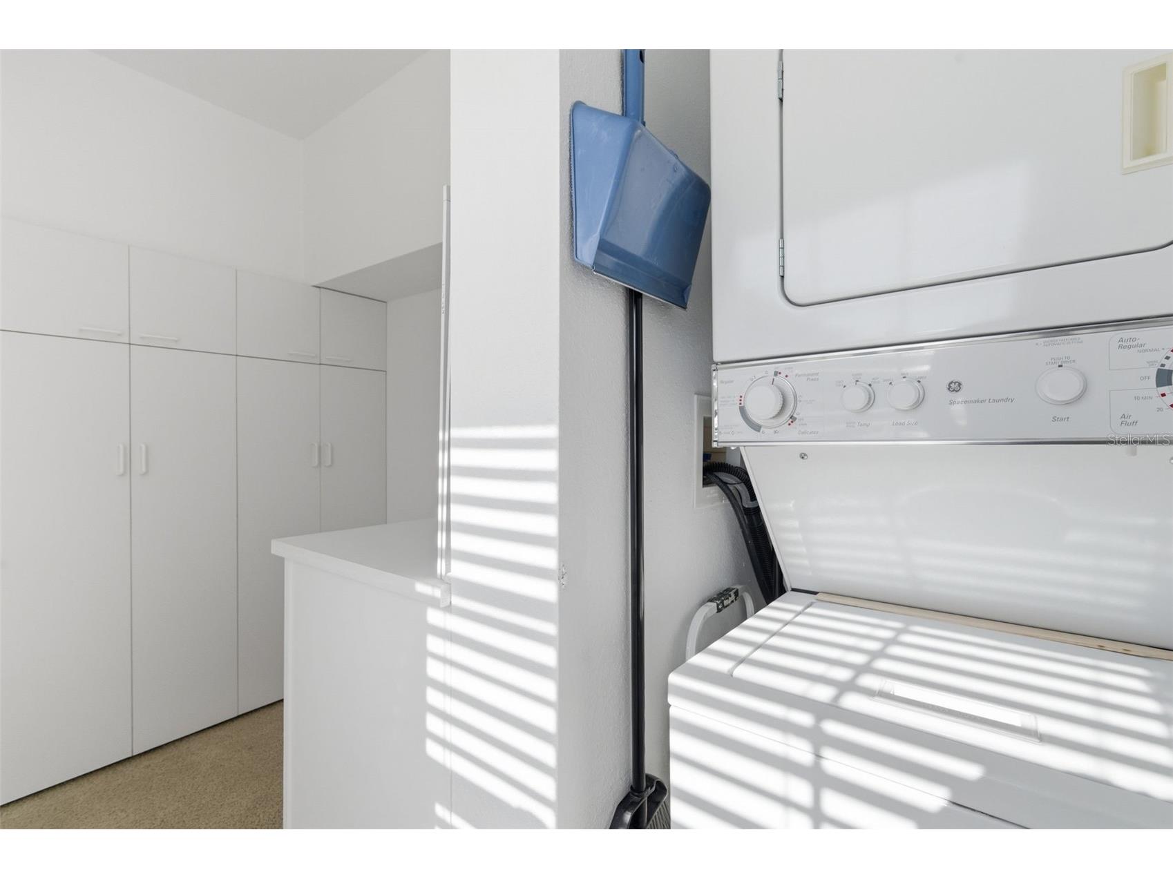 5005 Coquina Key Drive SE #E Saint Petersburg FL 33705 TB8487712 image7