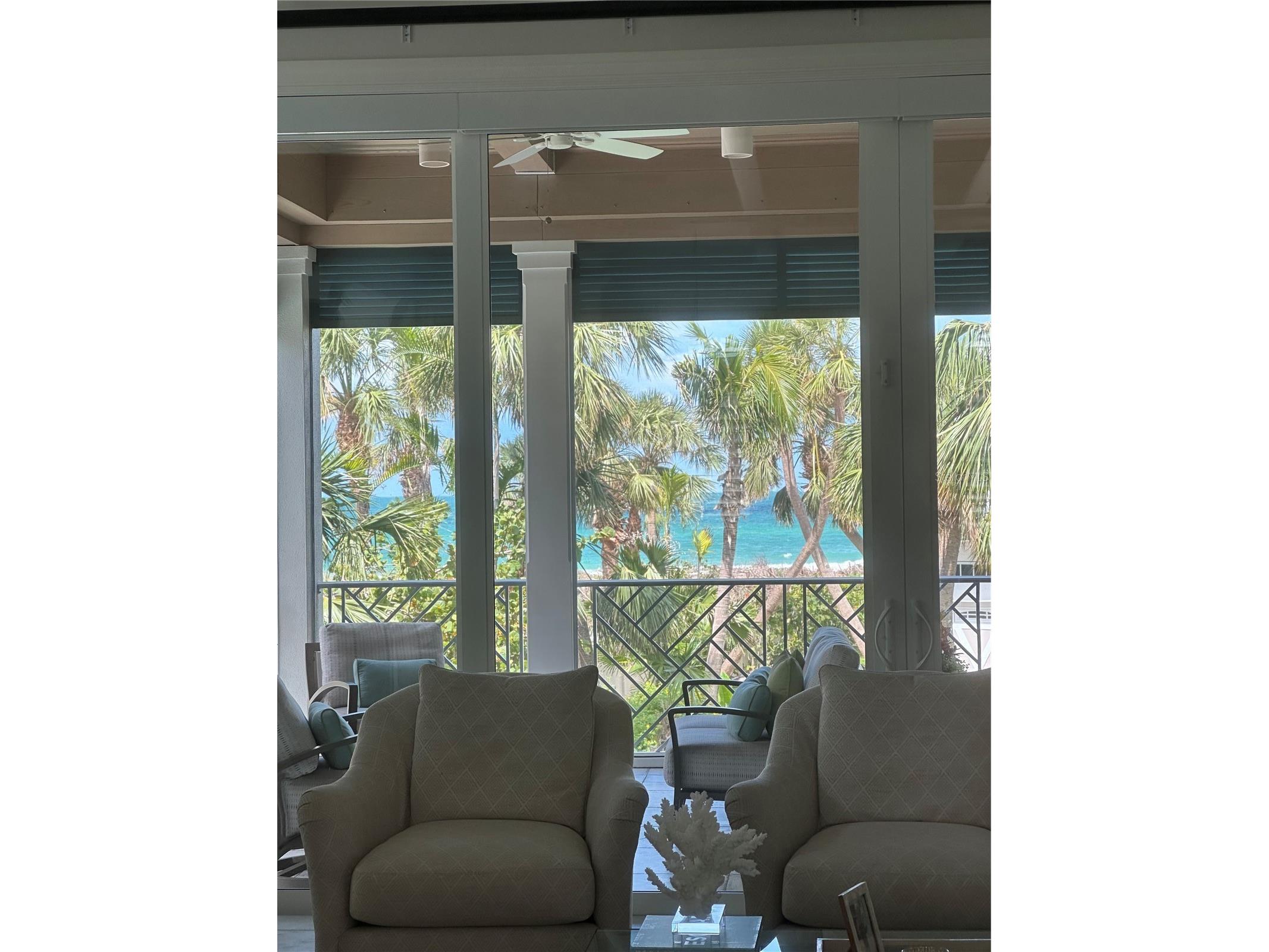 5005 Gulf Of Mexico Drive #4 Longboat Key FL 34228 - GULF OF MEXICO A4673495 image4