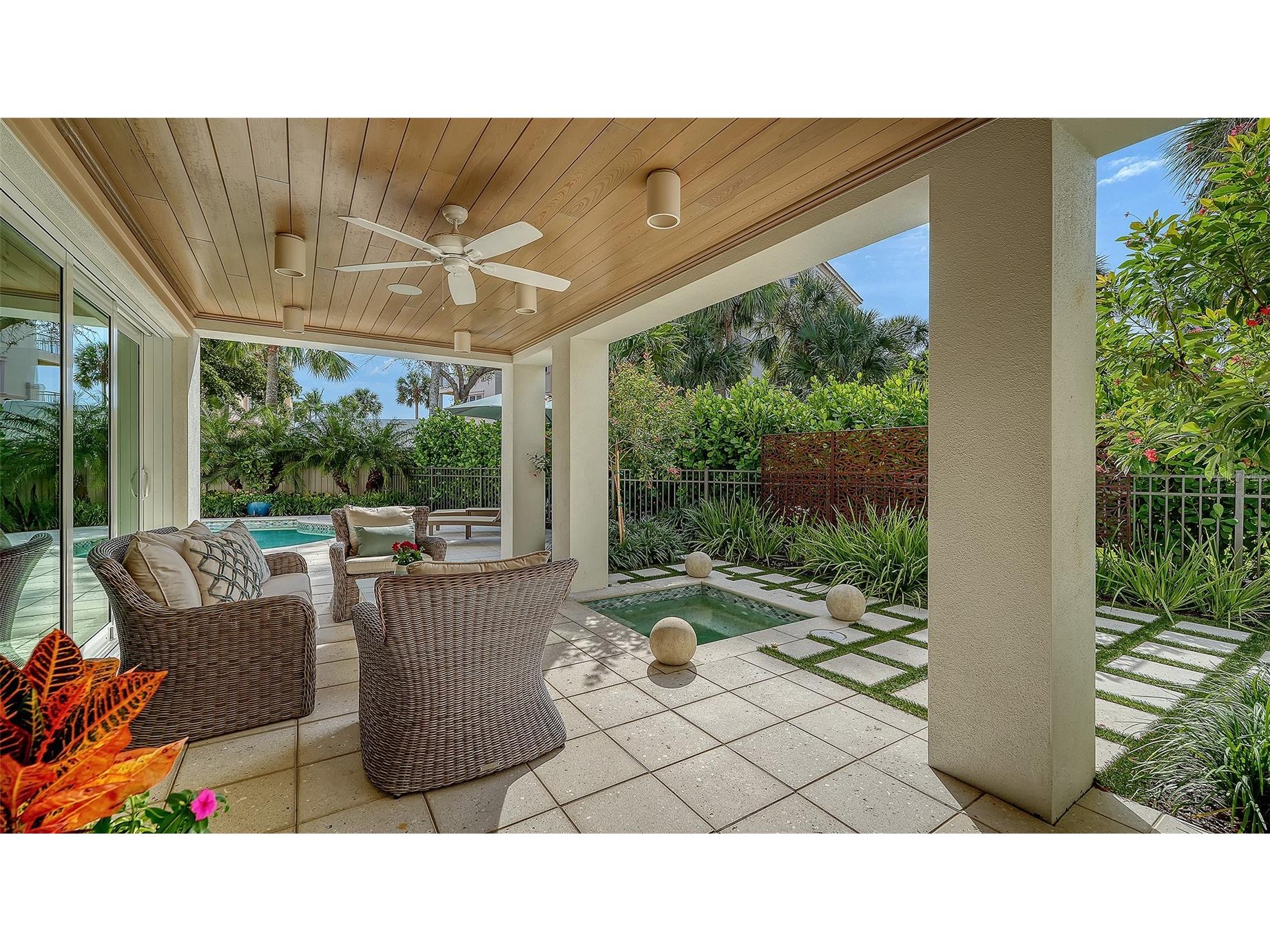5005 Gulf Of Mexico Drive #4 Longboat Key FL 34228 - GULF OF MEXICO A4673495 image51