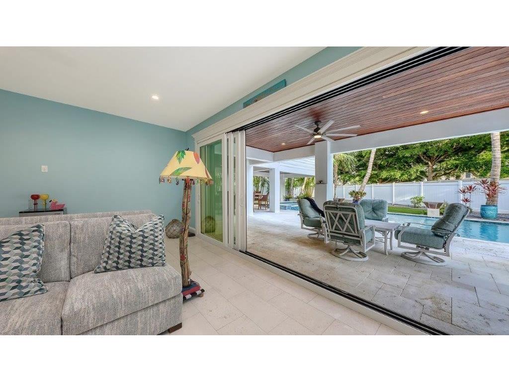 5005 Gulf Of Mexico Drive #5 Longboat Key FL 34228 - GULF OF MEXICO & SARASOTA BAY A4661988 image11