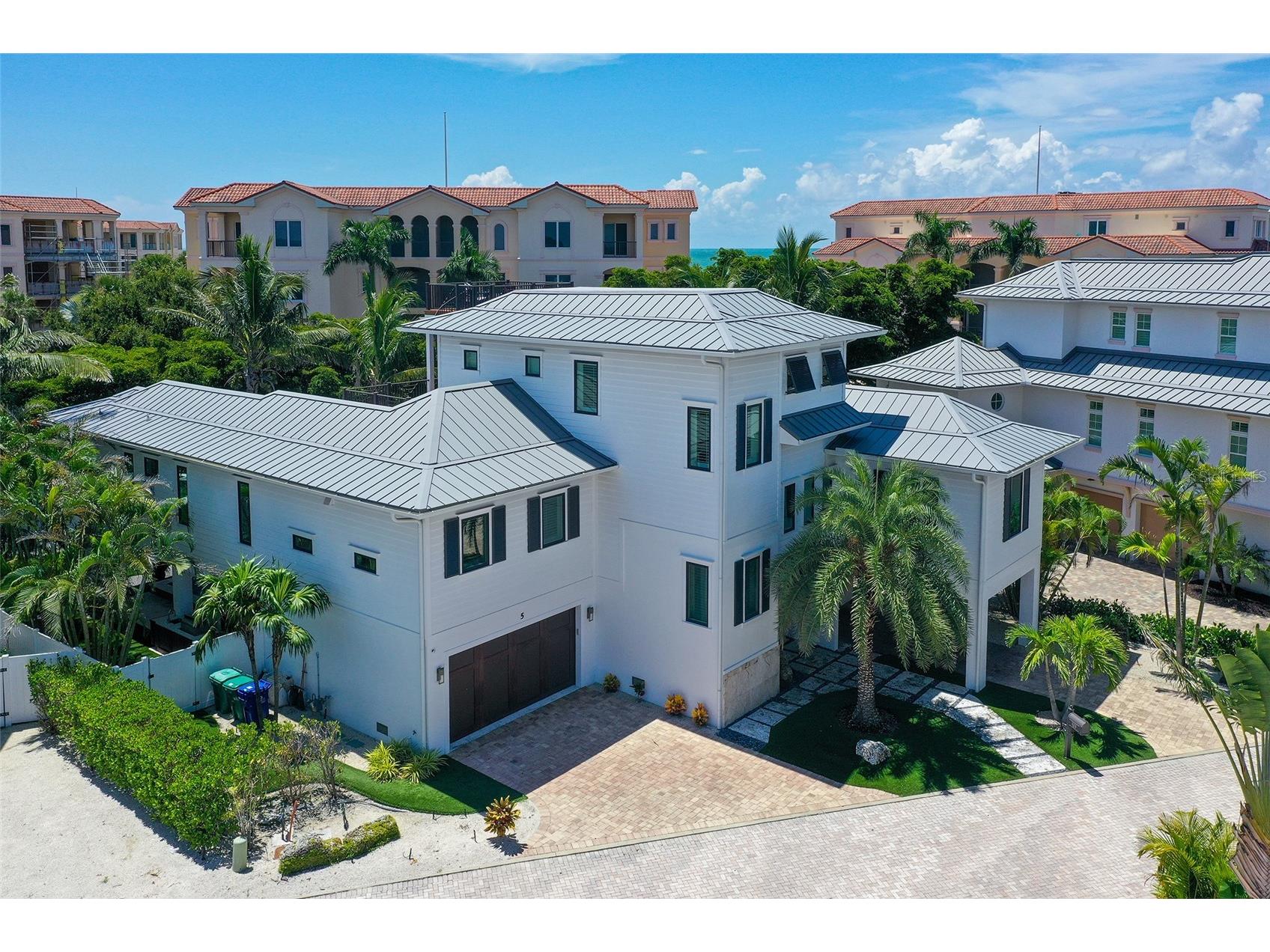5005 Gulf Of Mexico Drive #5 Longboat Key FL 34228 - GULF OF MEXICO & SARASOTA BAY A4661988 image5