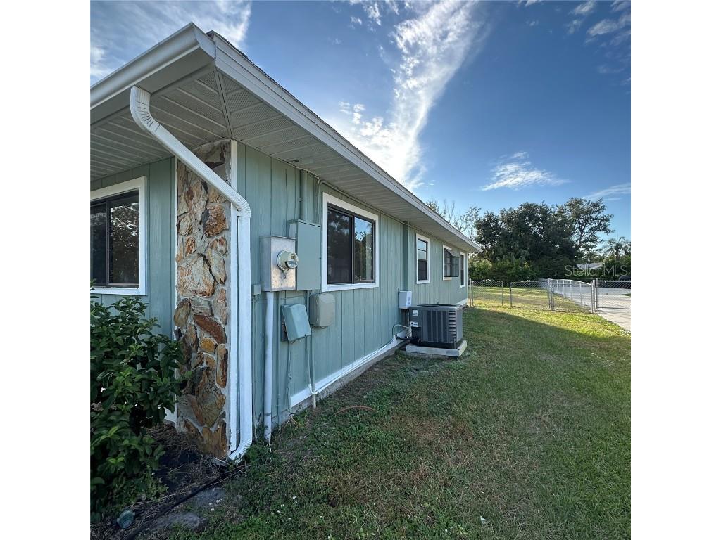 5005 Leon Drive Palmetto FL 34221 TB8448607 image19