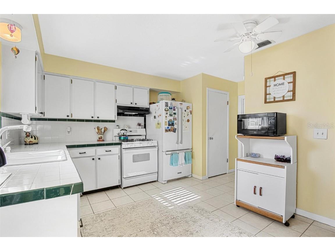 5005 Lily Street Place N Pinellas Park FL 33782 TB8329804 image19