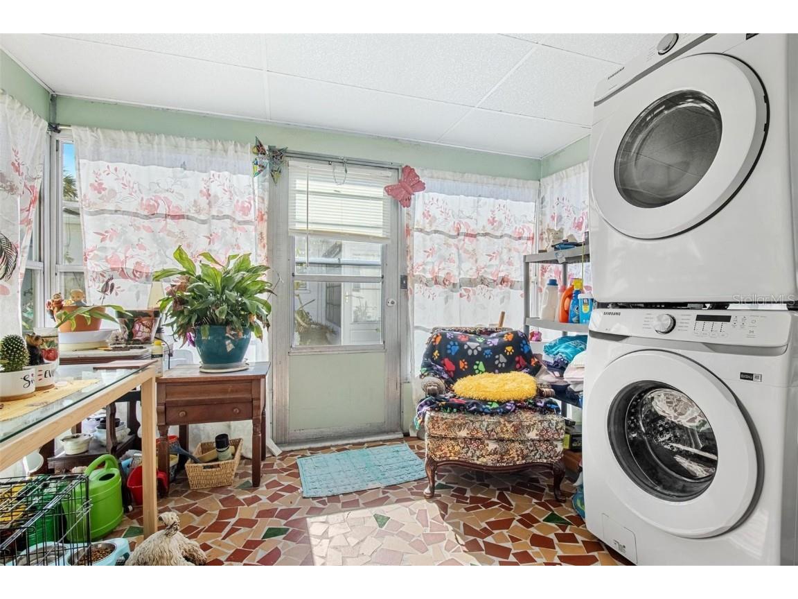 5005 Lily Street Place N Pinellas Park FL 33782 TB8329804 image20