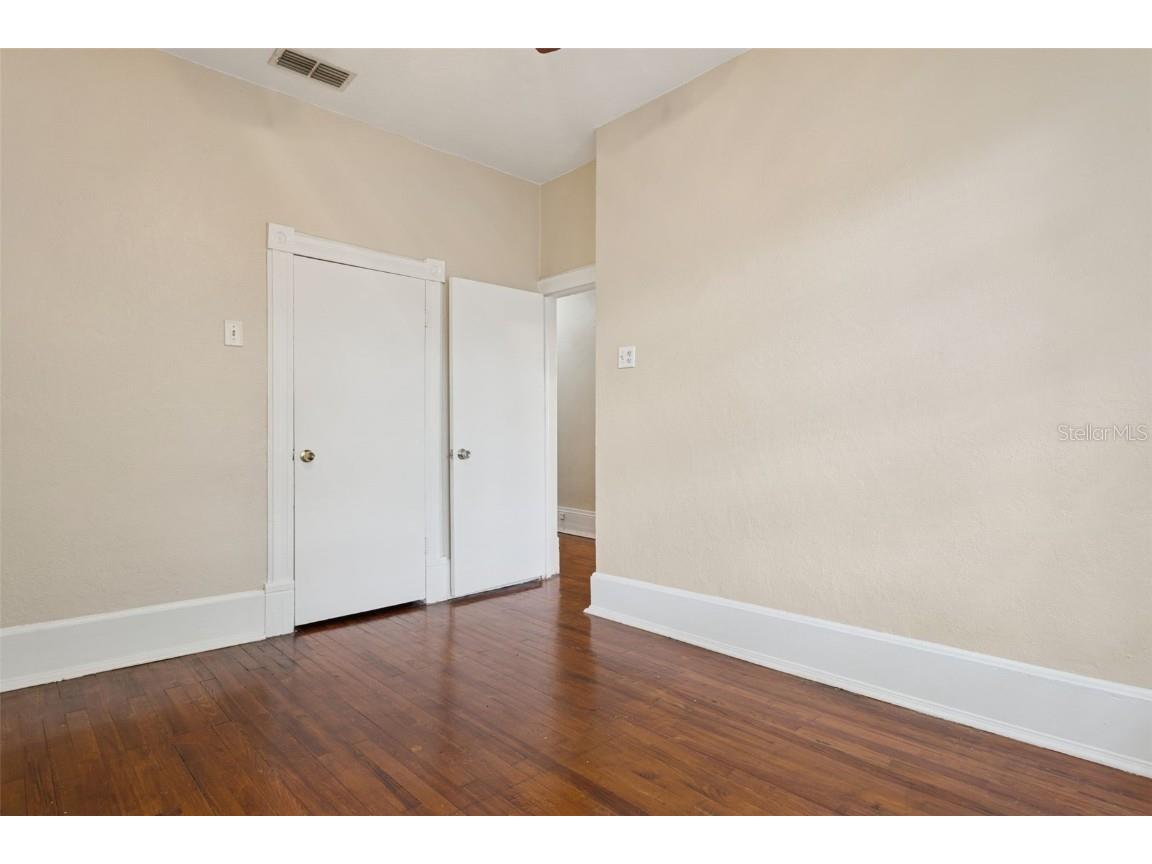 5005 N 15th Street Tampa FL 33610 TB8456135 image16