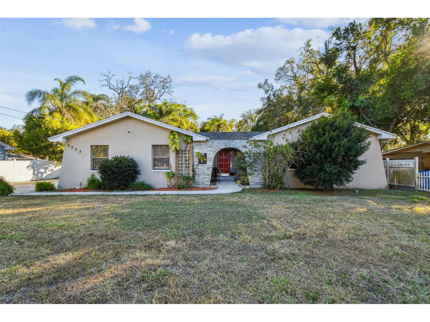5005 Puritan Road Tampa FL 33617 W7884397 image2