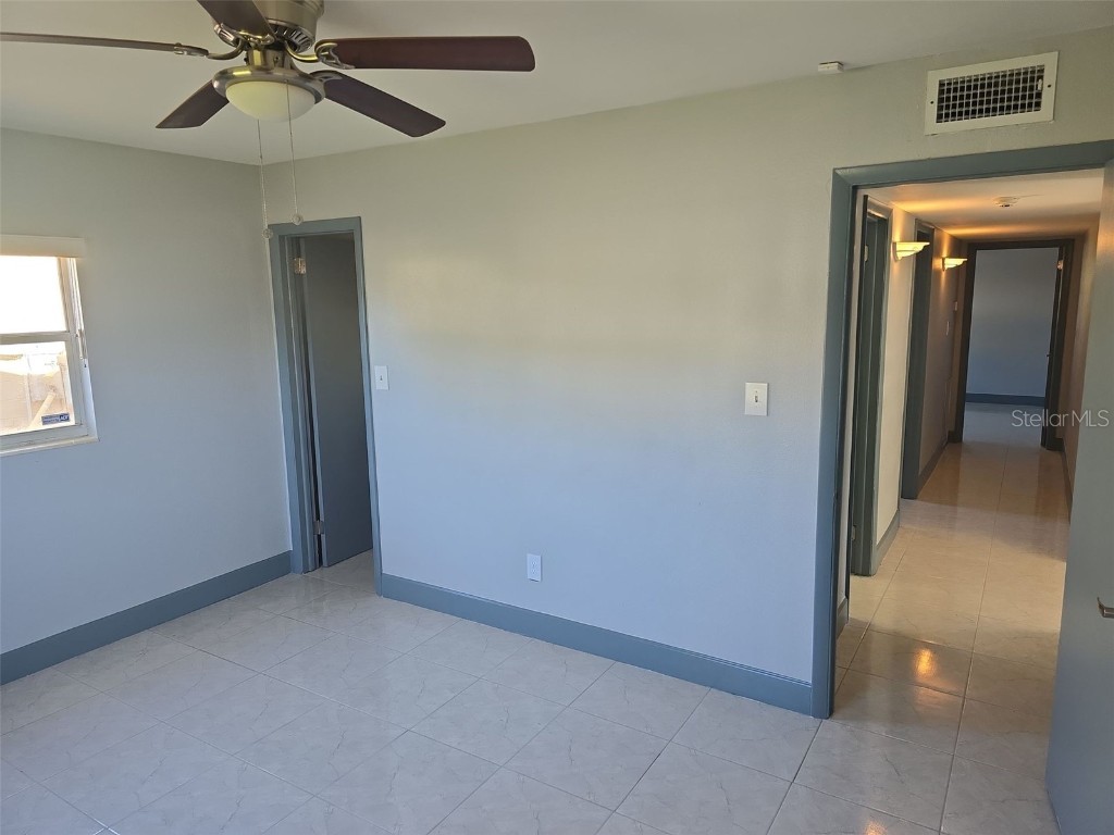 5005 Stolls Avenue Tampa FL 33615 TB8457349 image11