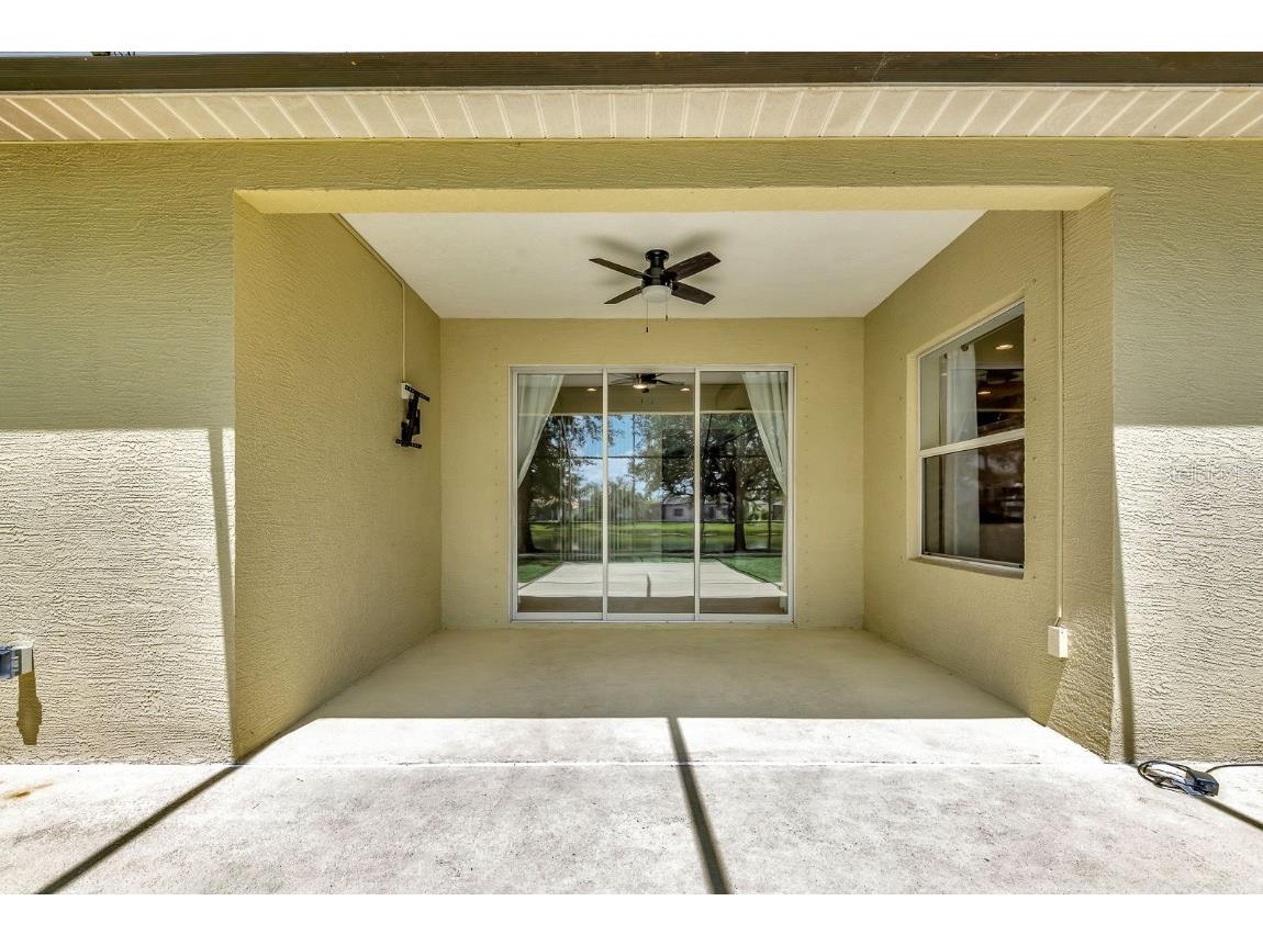 5005 Torrey Pines Run Bradenton FL 34211 A4675489 image32