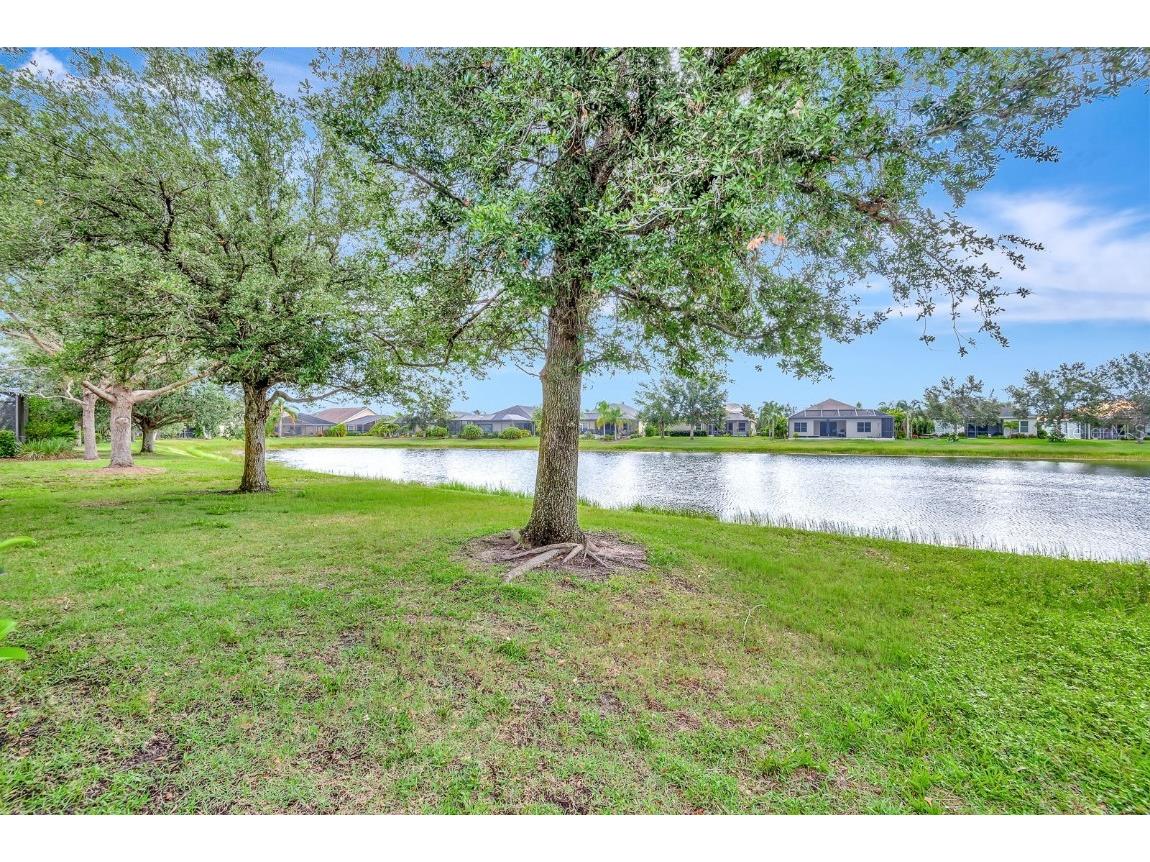 5005 Torrey Pines Run Bradenton FL 34211 A4675489 image37