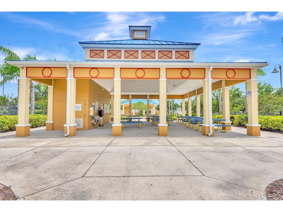 5005 Torrey Pines Run Bradenton FL 34211 A4675489 image77