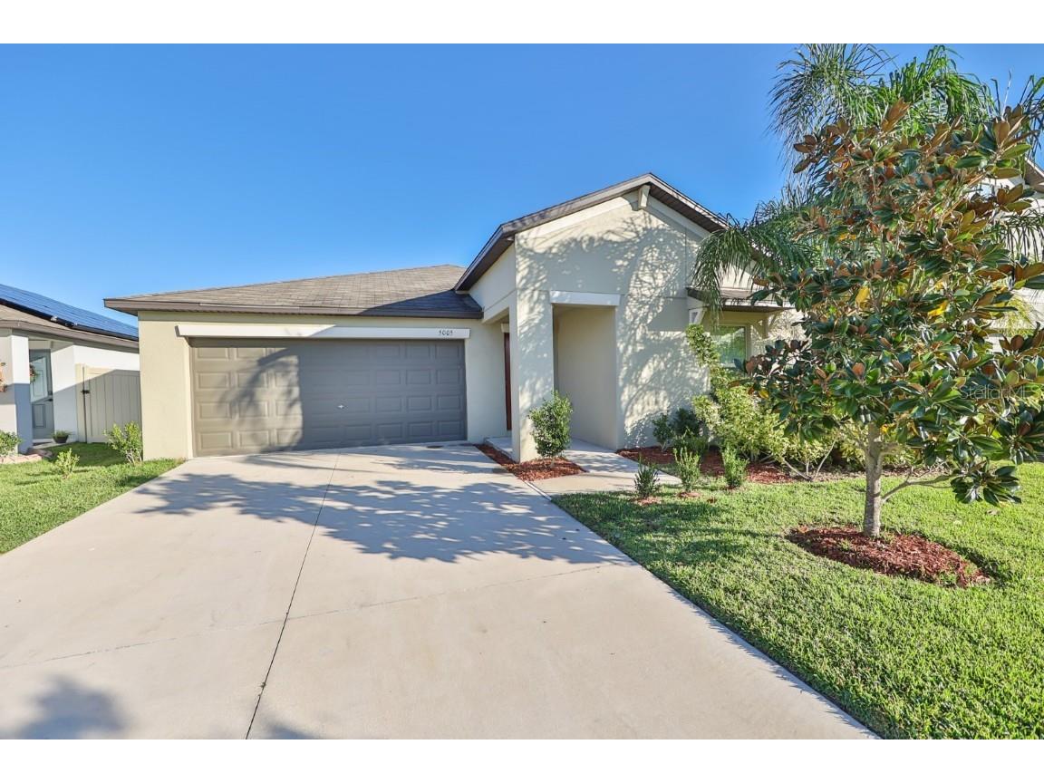 5005 White Chicory Drive Apollo Beach FL 33572 T3416590 image1
