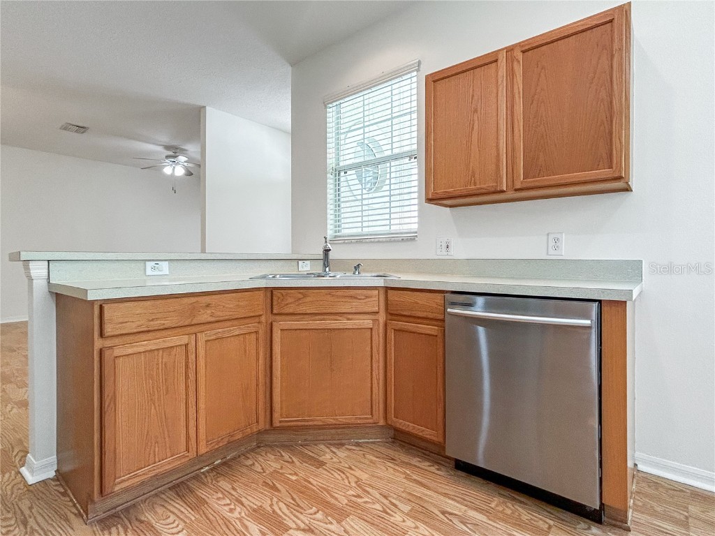 5006 Bridgeway Lane Lutz FL 33558 TB8428858 image10