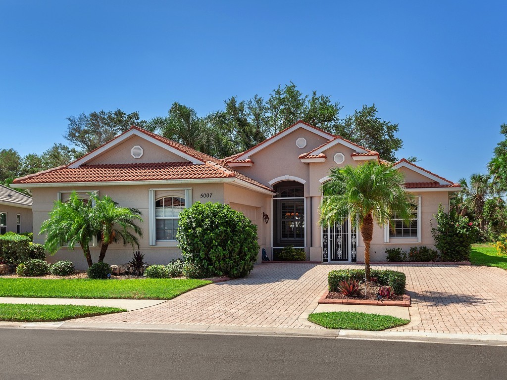 5007 Bella Terra Drive Venice FL 34293 N6133128 image1