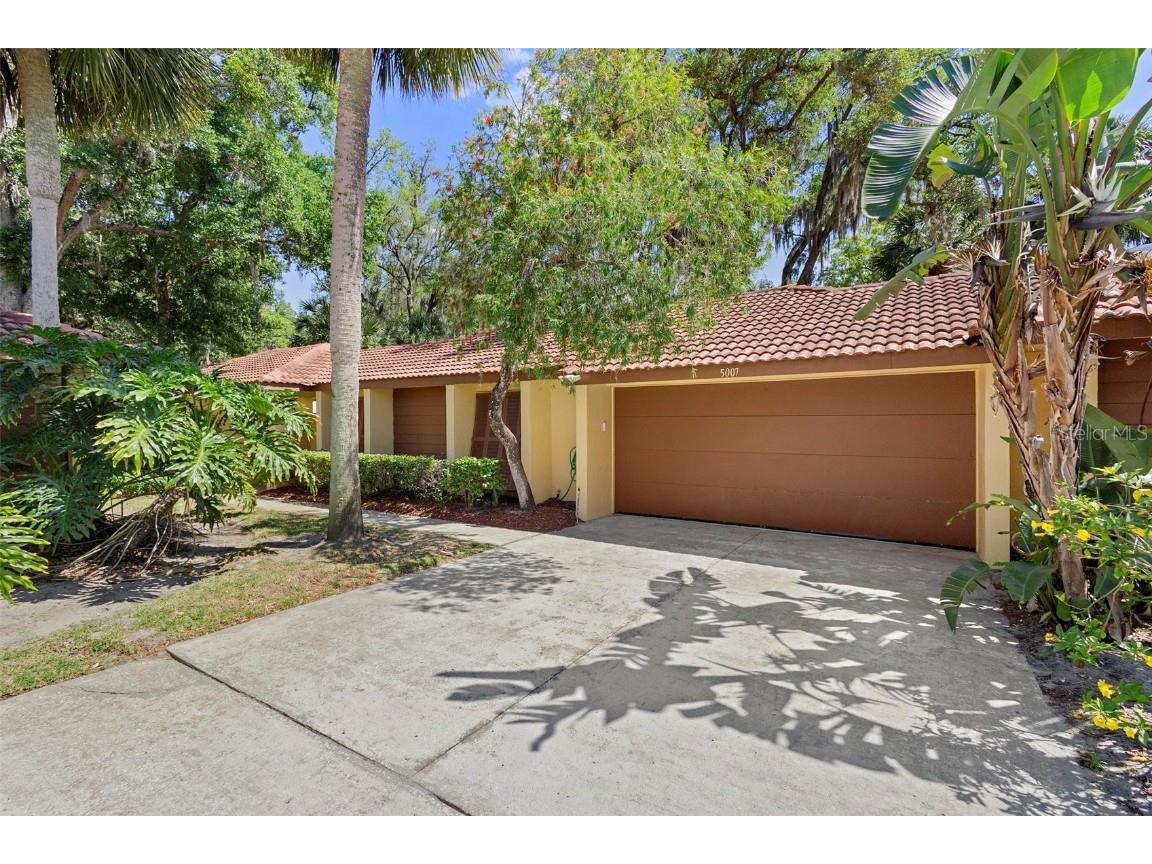 5007 Jamaica Circle #2 Orlando FL 32808 O6197897 image1