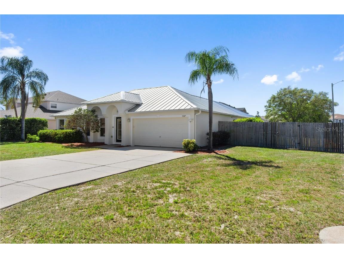5007 Strada Drive Winter Haven FL 33880 P4929697 image1
