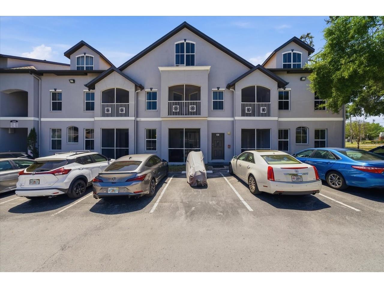 5007 Sunridge Palms Drive Tampa FL 33617 TB8498246 image1